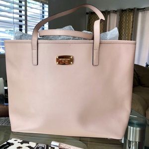 Michael Kors Jet Set medium
